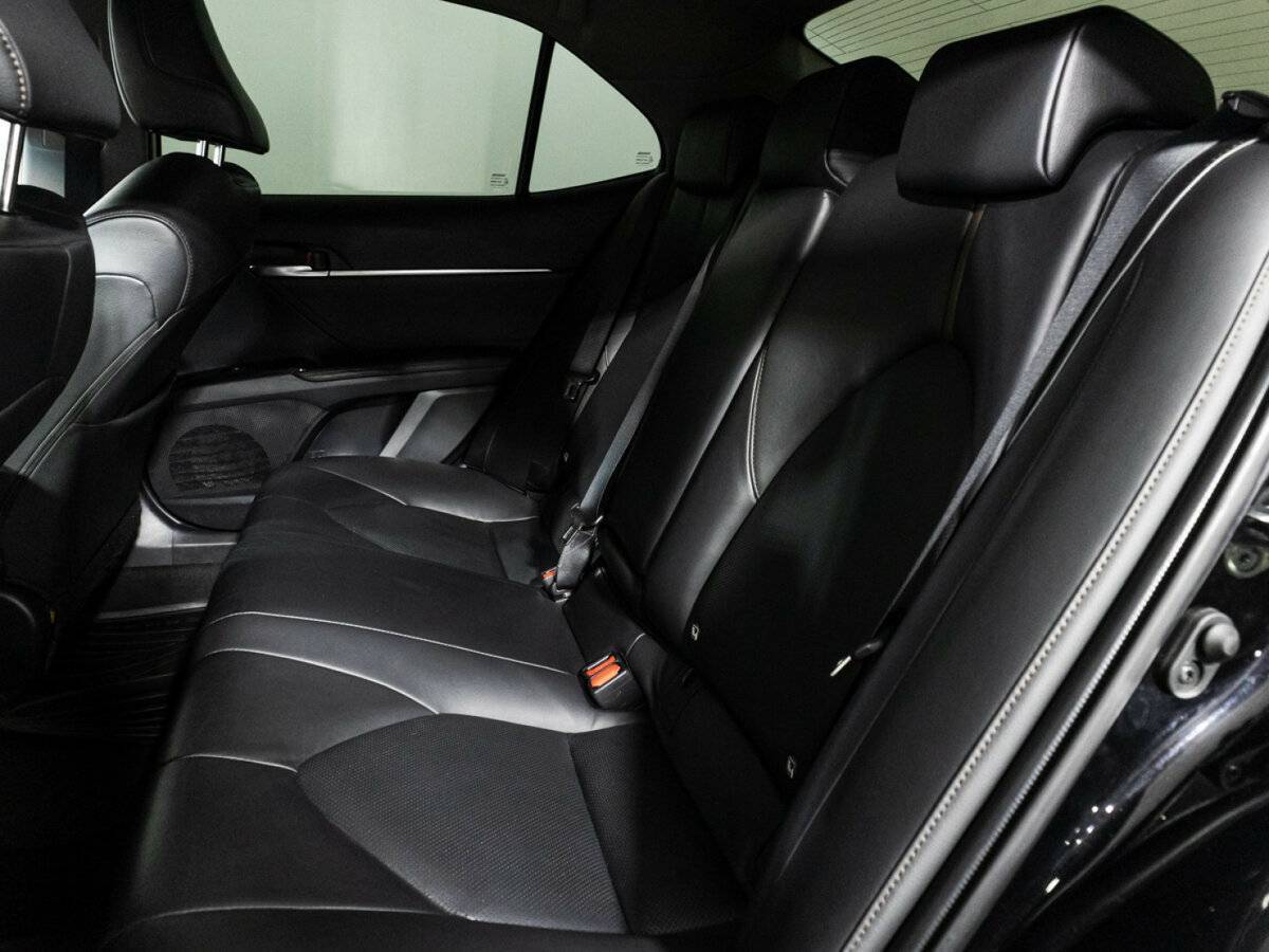 Toyota Camry, 2018 Фото №10