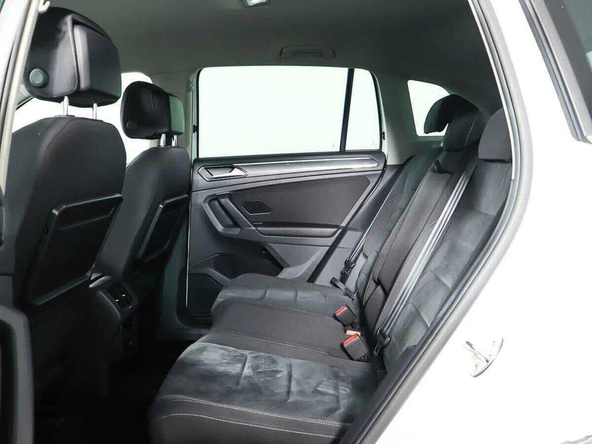 Volkswagen Tiguan, 2017 Фото №11