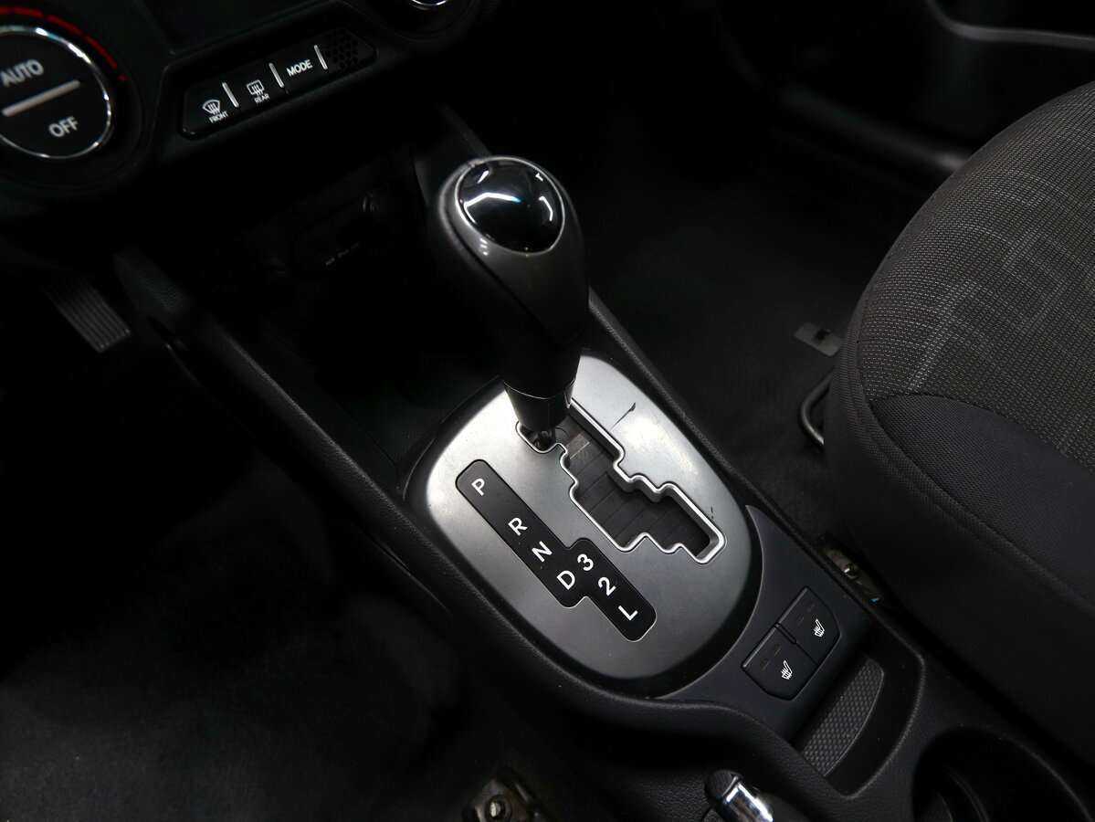 Kia Rio 4-speed, 2012 Фото №16