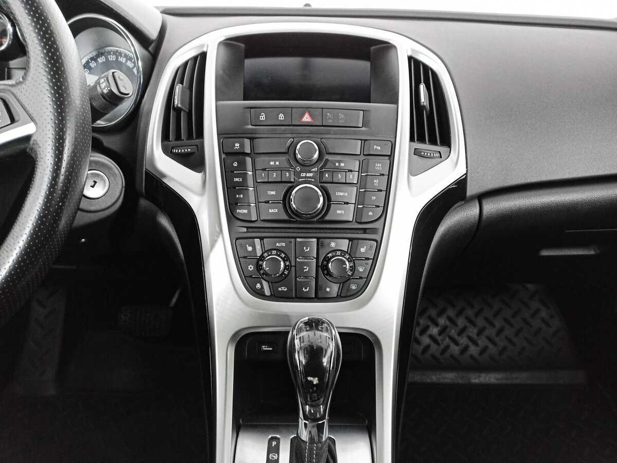 Opel Astra GTC, 2014 Фото №13