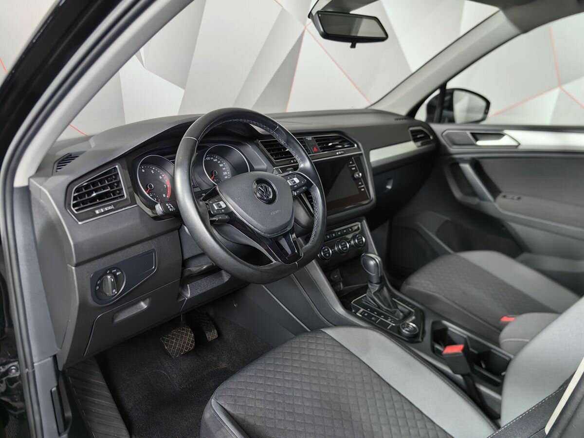 Volkswagen Tiguan, 2020 Фото №14