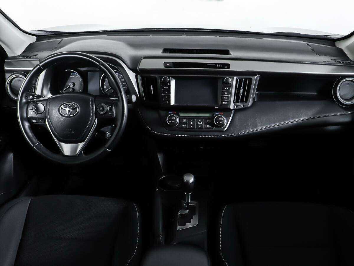 Toyota RAV4, 2017 Фото №13