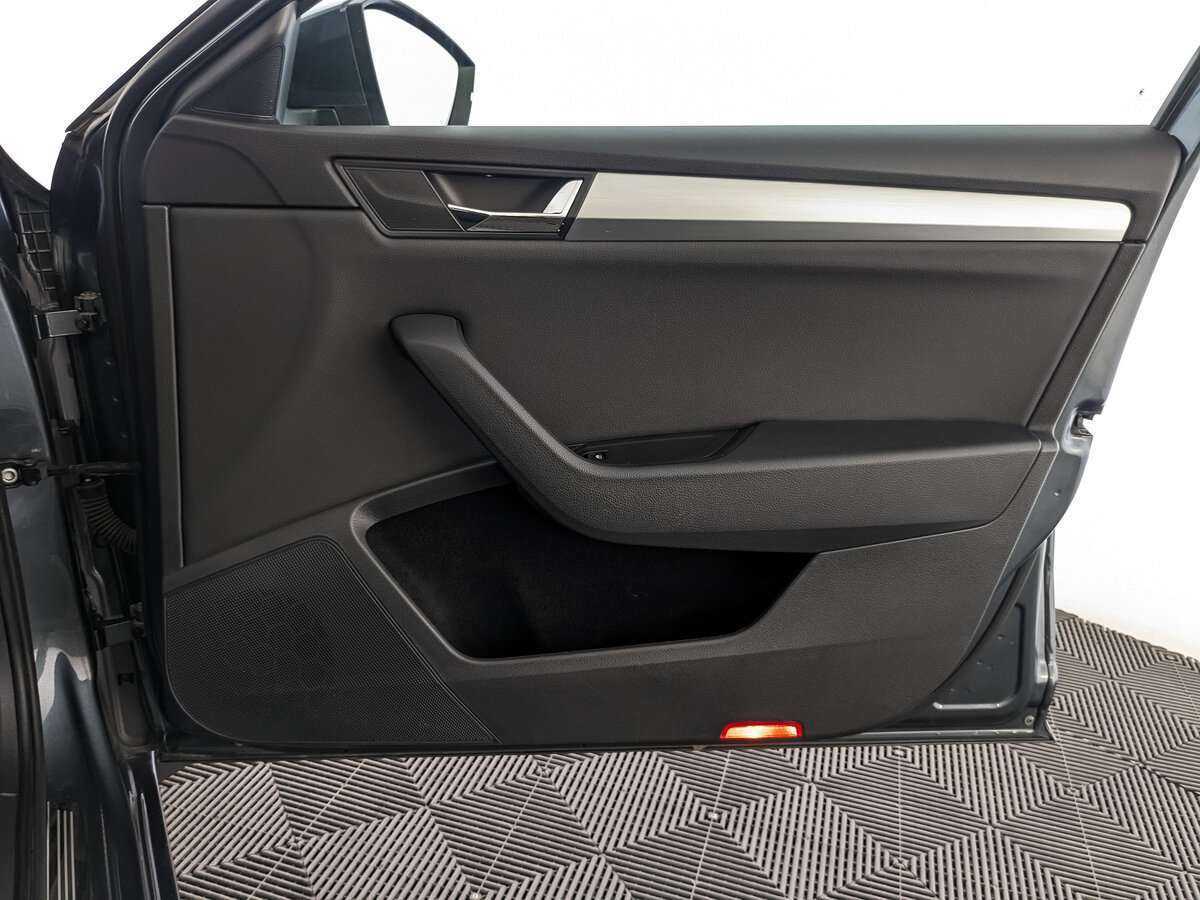Skoda Superb, 2019 Фото №20