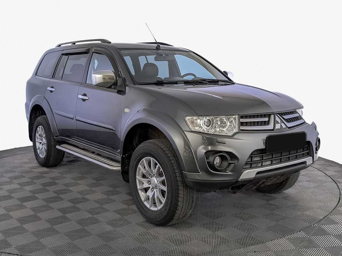 Mitsubishi Pajero Sport, 2013 Фото №3