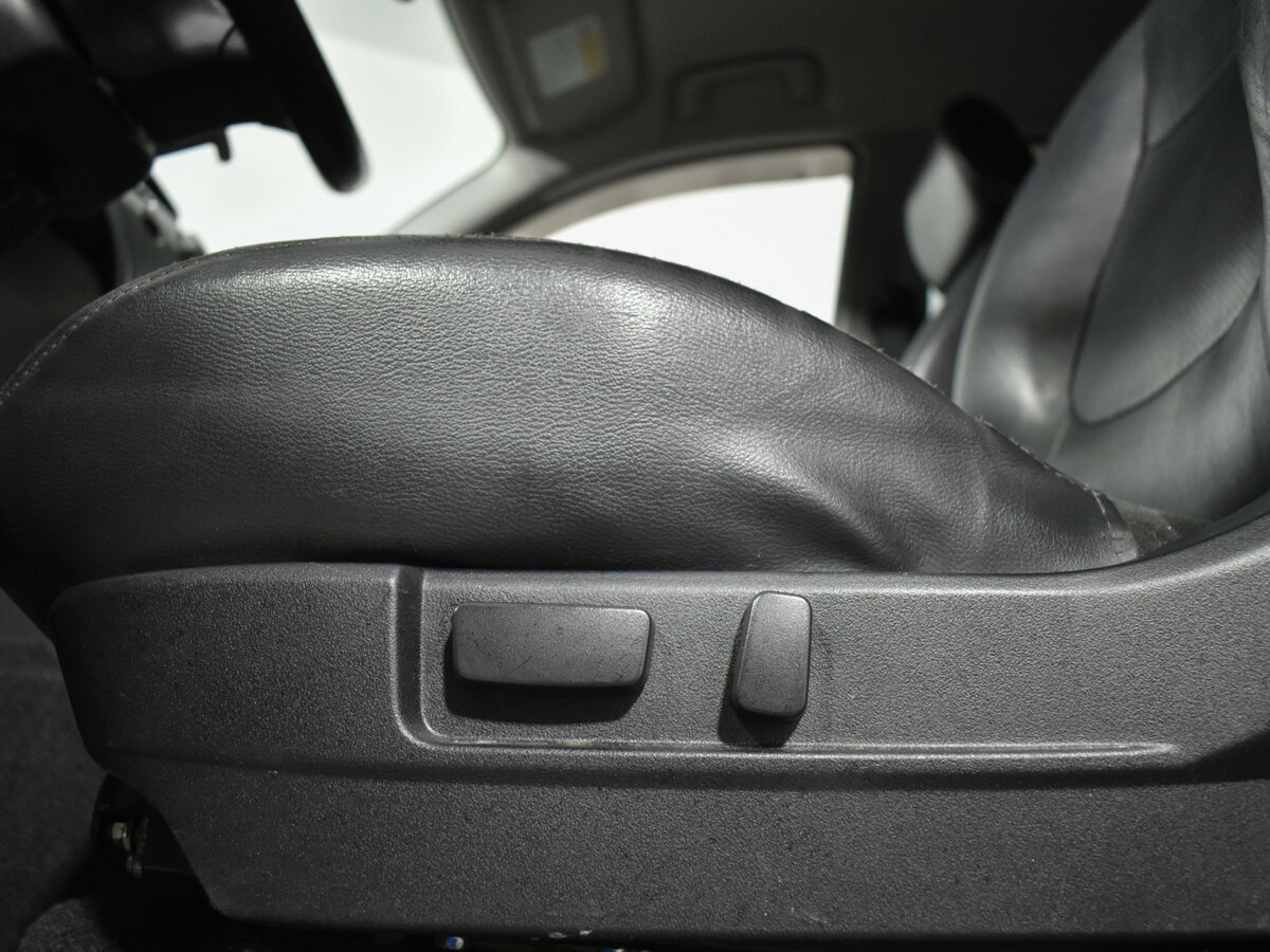 Mitsubishi Pajero Sport II, 2012 Фото №13