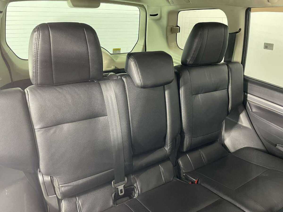 Mitsubishi Pajero, 2012 Фото №13