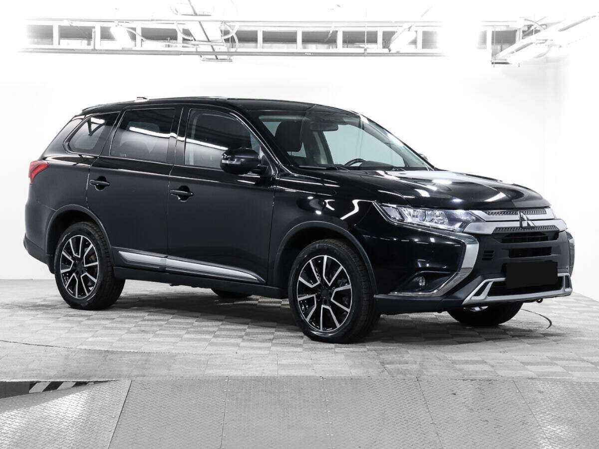 Mitsubishi Outlander, 2018 Фото №3