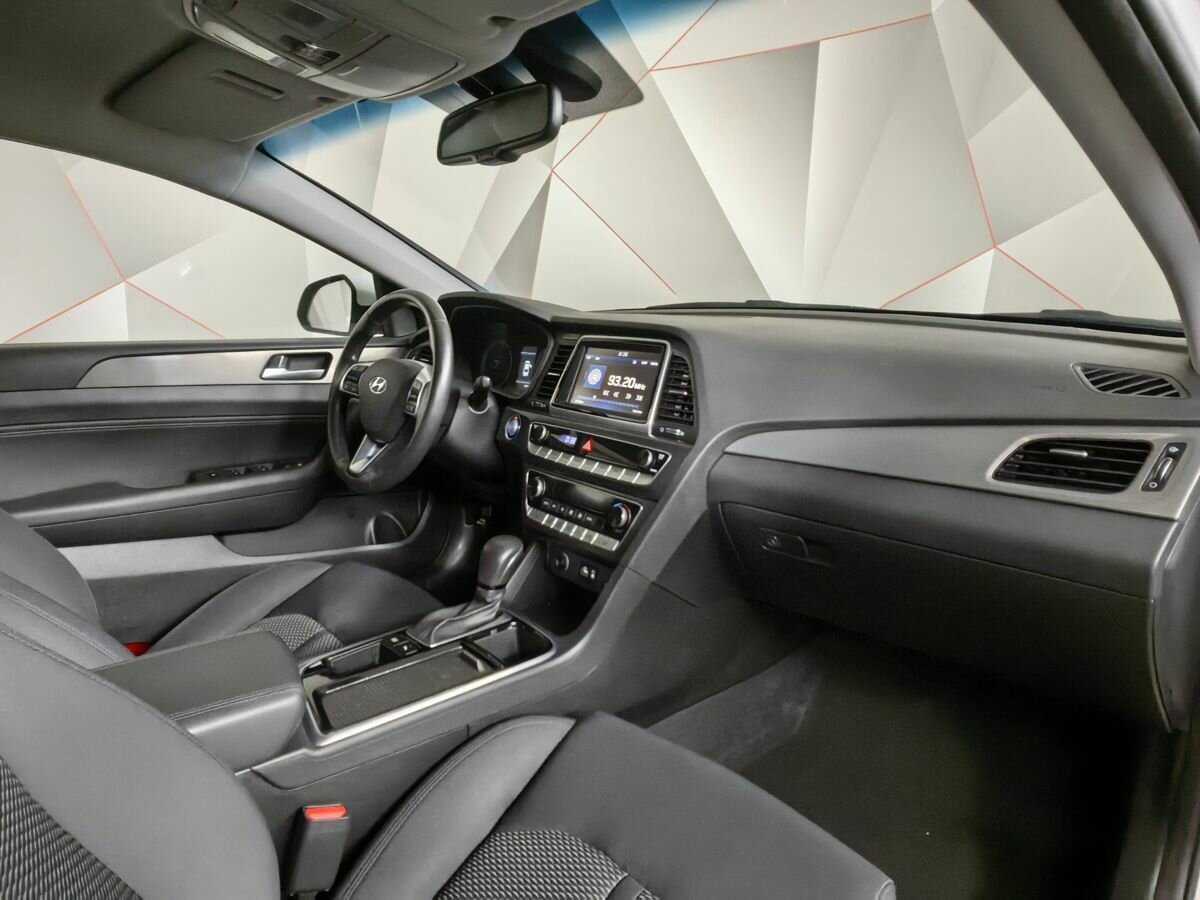 Hyundai Sonata, 2018 Фото №9