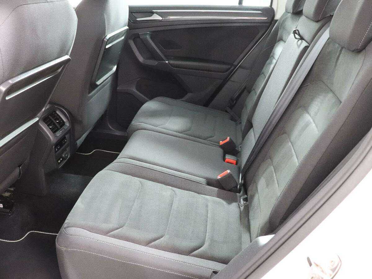 Volkswagen Tiguan, 2017 Фото №9