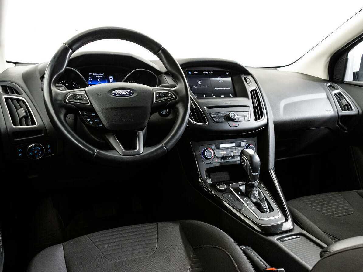 Ford Focus, 2019 Фото №11