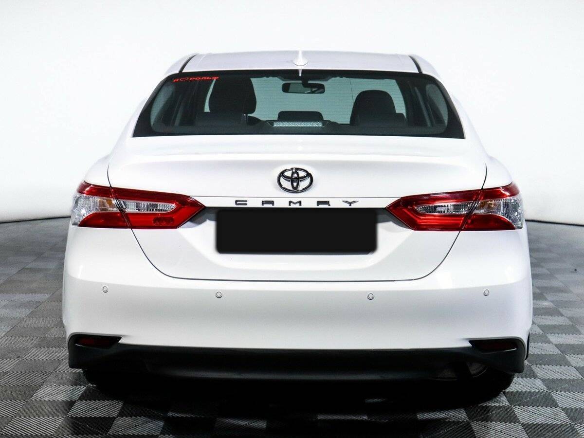 Toyota Camry, 2021 Фото №6