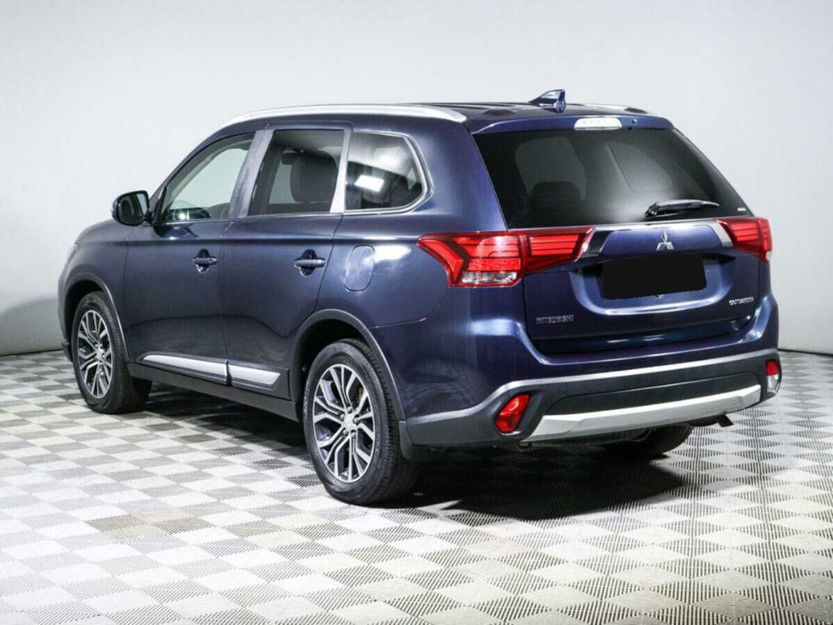 Mitsubishi Outlander, 2018 Фото №6