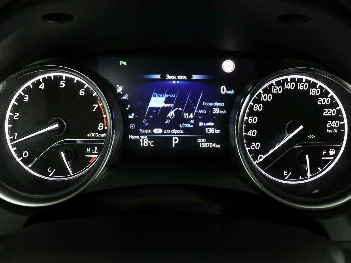 Toyota Camry, 2018 Фото №10