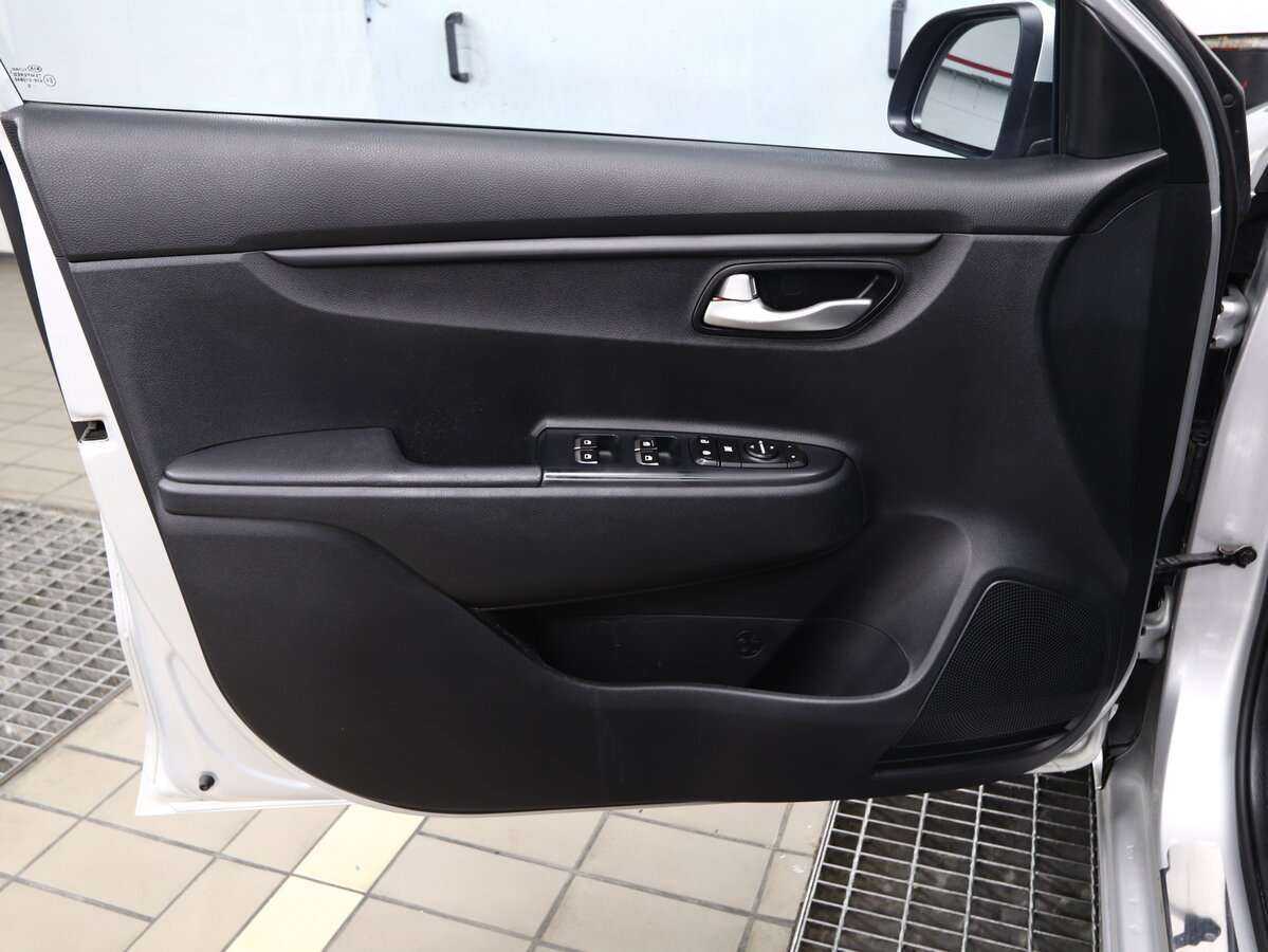 Kia Rio, 2019 Фото №8