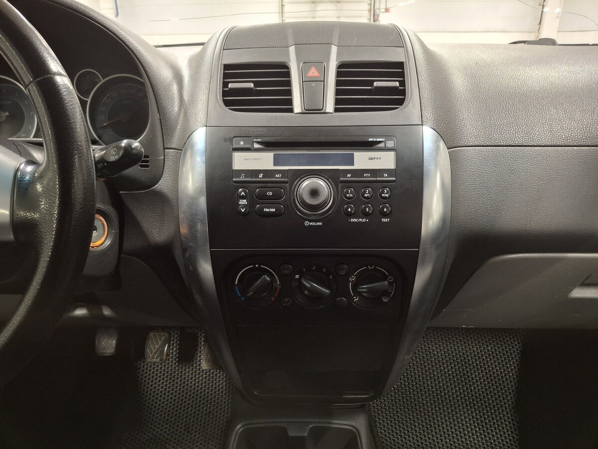 Suzuki SX4 I (Classic) Рестайлинг, 2012 Фото №15