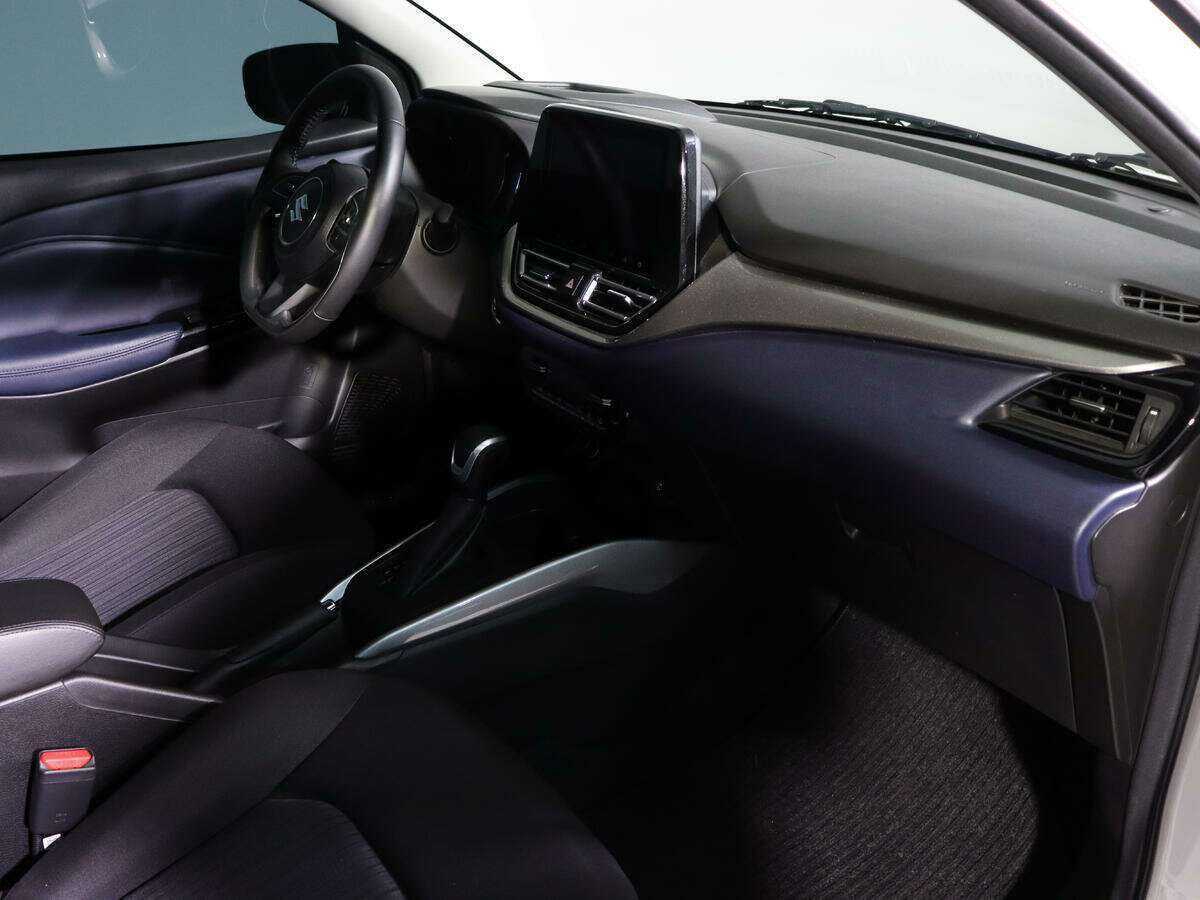 Suzuki Baleno, 2023 Фото №7