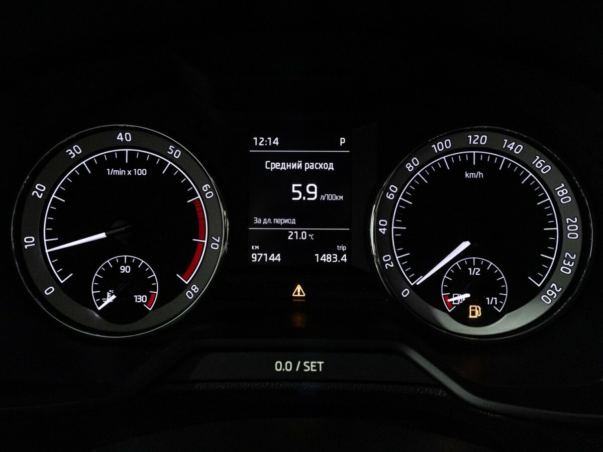 Skoda Octavia III (A7) Рестайлинг, 2020 Фото №12