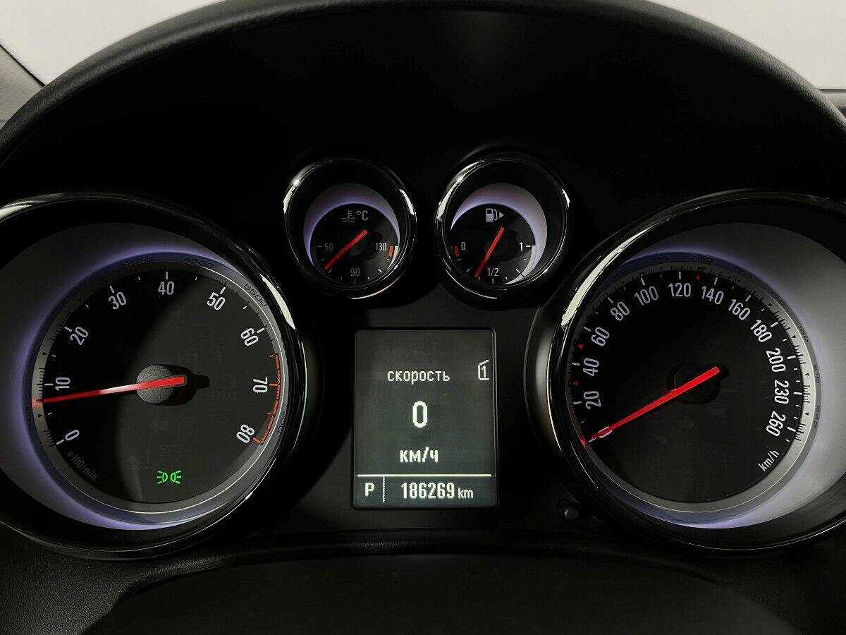 Opel Astra, 2012 Фото №11