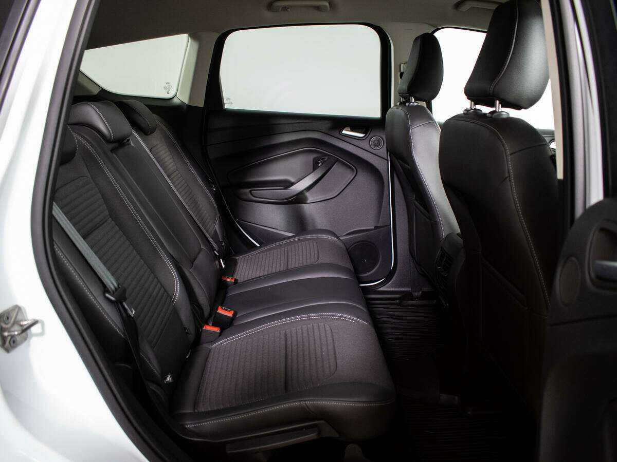 Ford Kuga, 2017 Фото №10