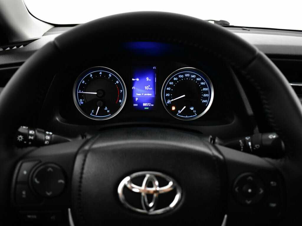 Toyota Corolla, 2018 Фото №11