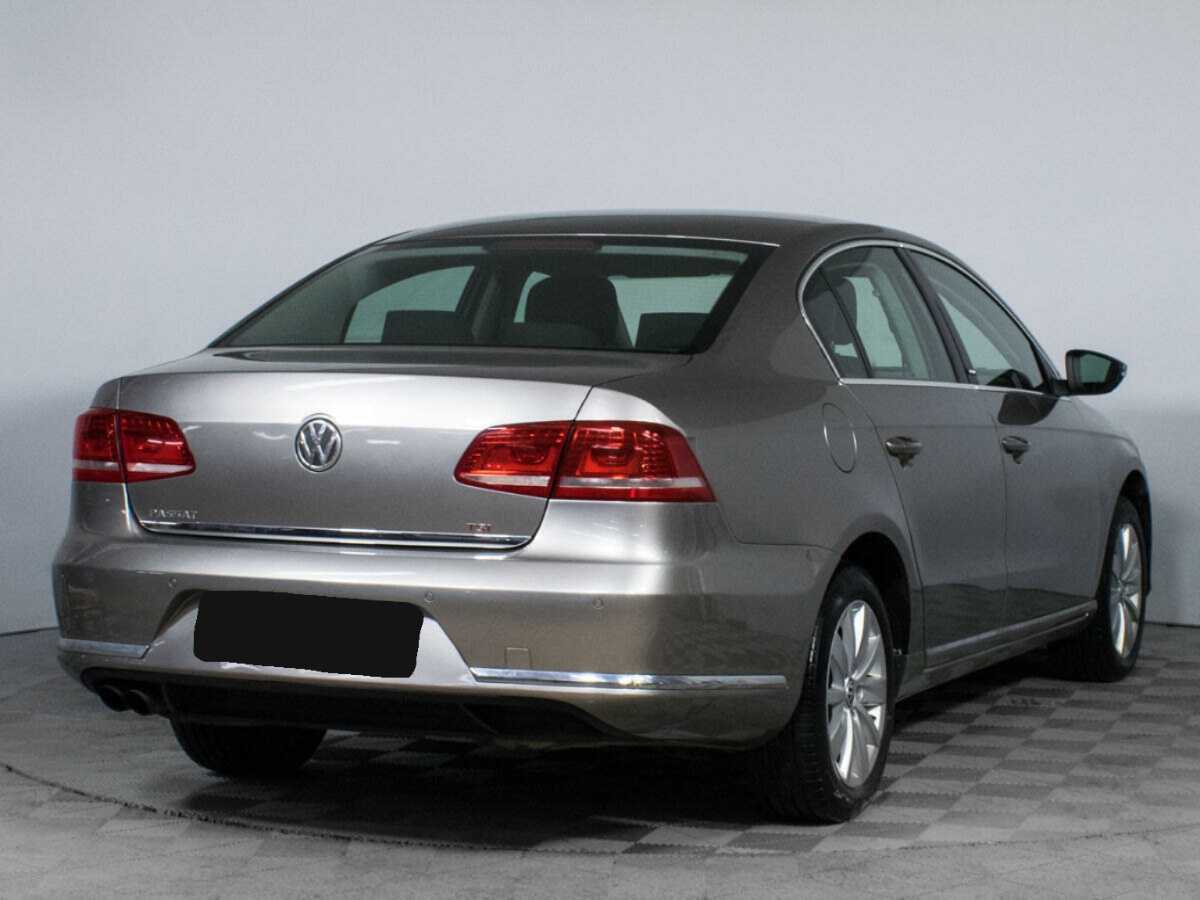 Volkswagen Passat, 2012 Фото №5