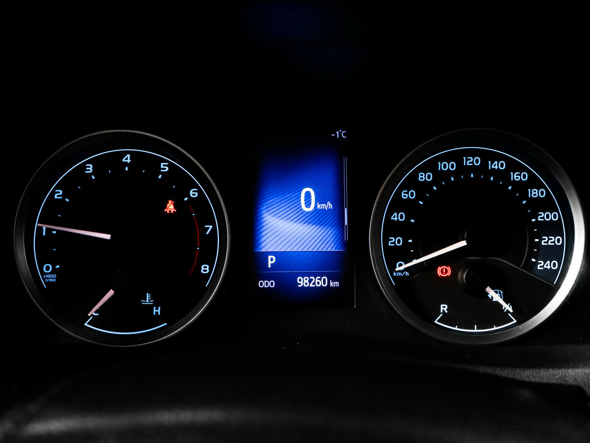 Toyota Corolla XI (E160, E170, E180) Рестайлинг 1, 2017 Фото №9