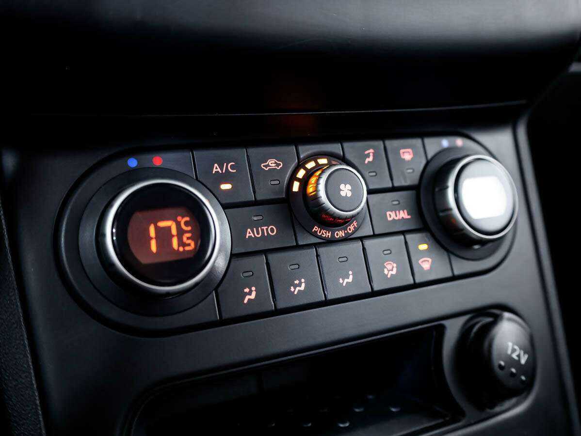 Nissan Qashqai, 2013 Фото №15