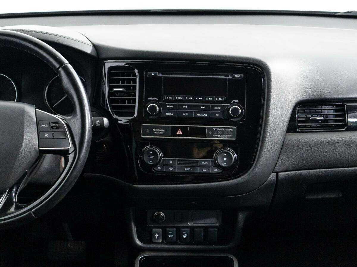 Mitsubishi Outlander, 2019 Фото №14