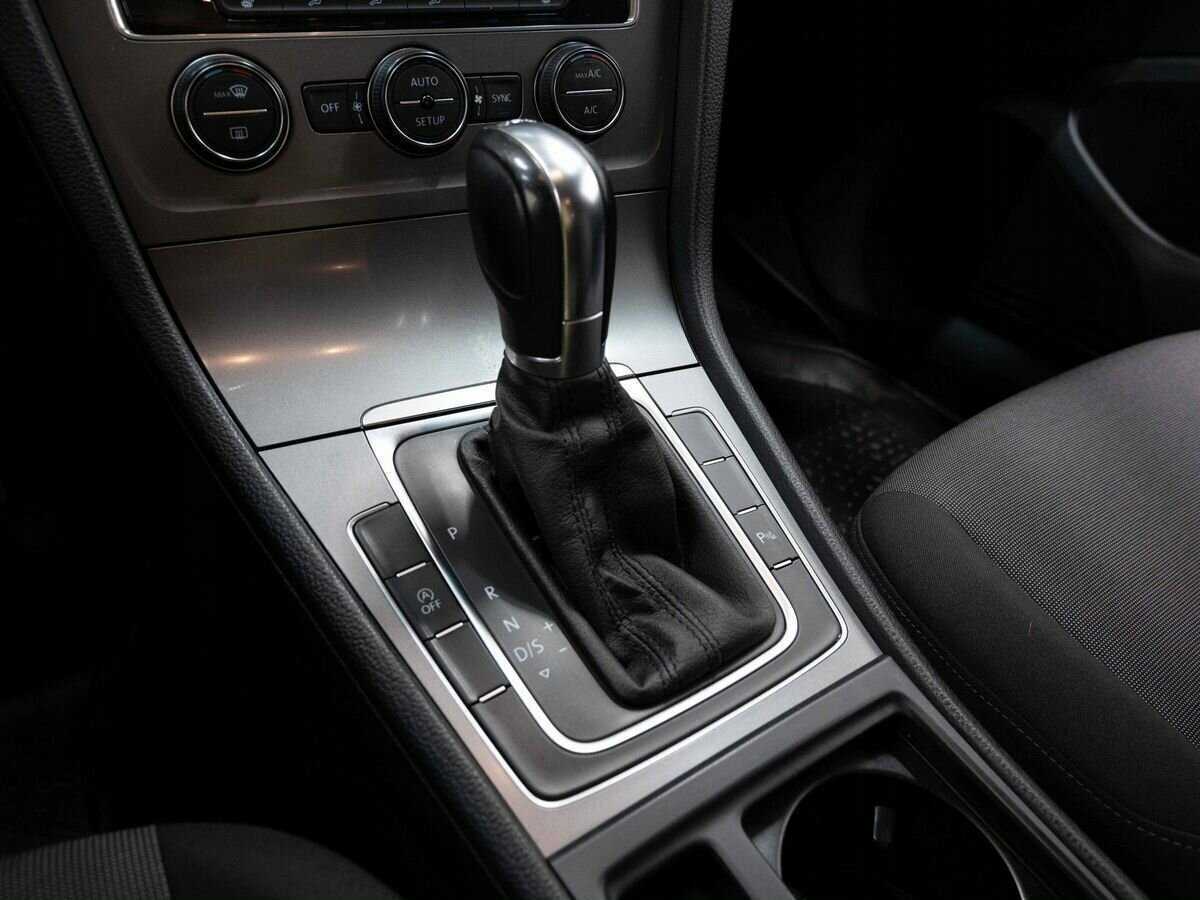 Volkswagen Golf, 2013 Фото №22