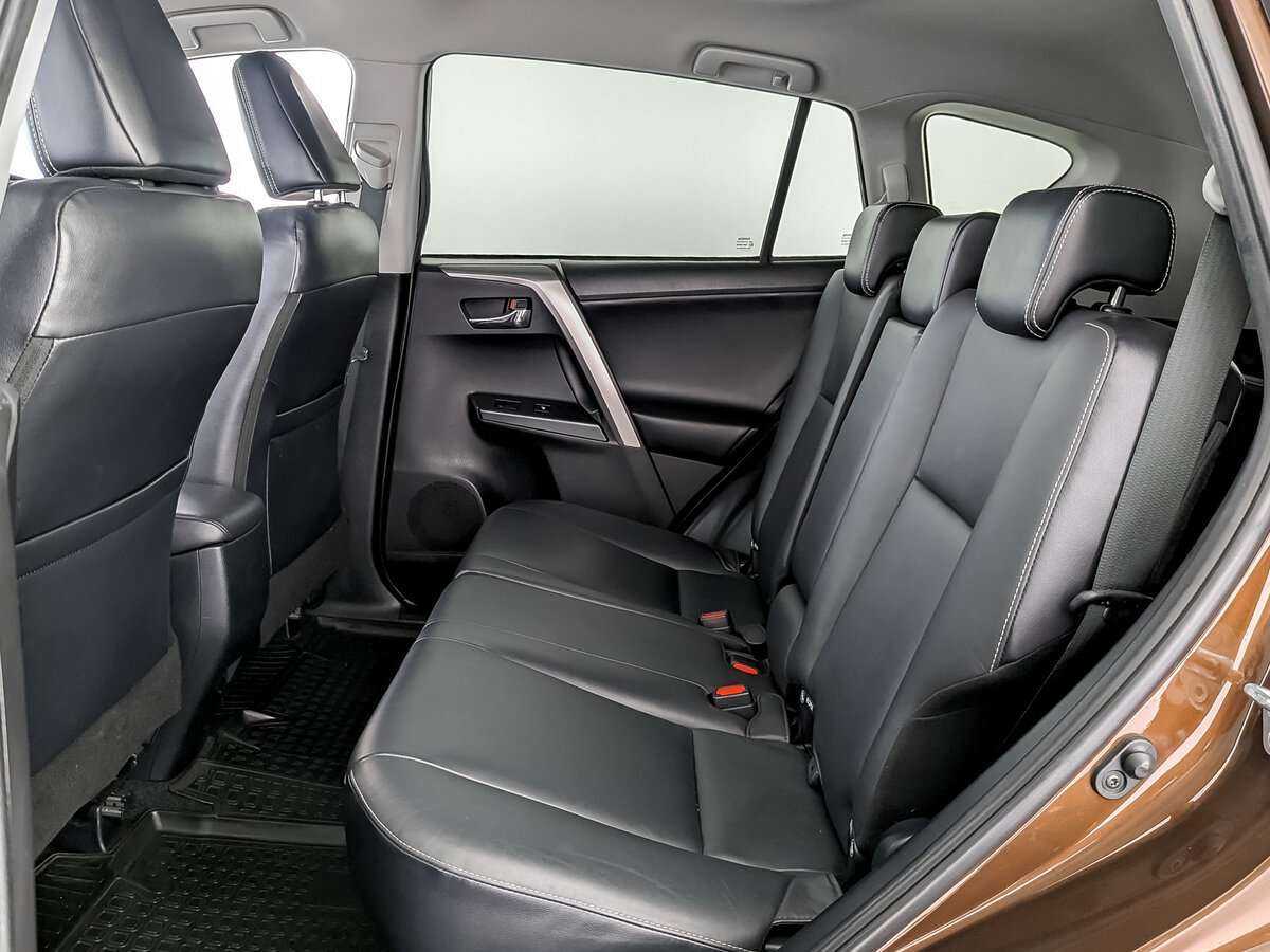 Toyota RAV4, 2017 Фото №10