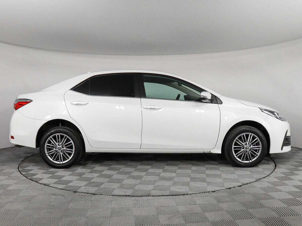 Toyota Corolla, 2018 Фото №4