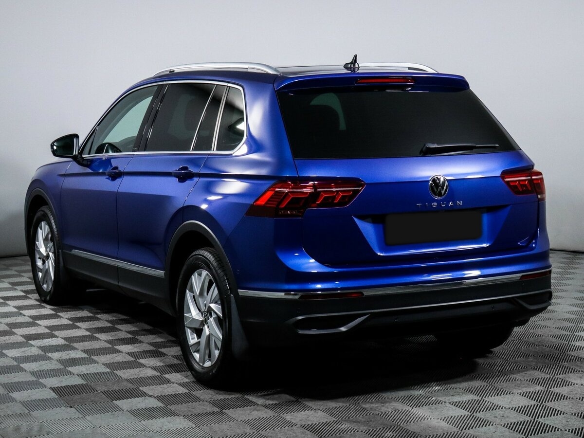 Volkswagen Tiguan II Рестайлинг, 2021 Фото №6