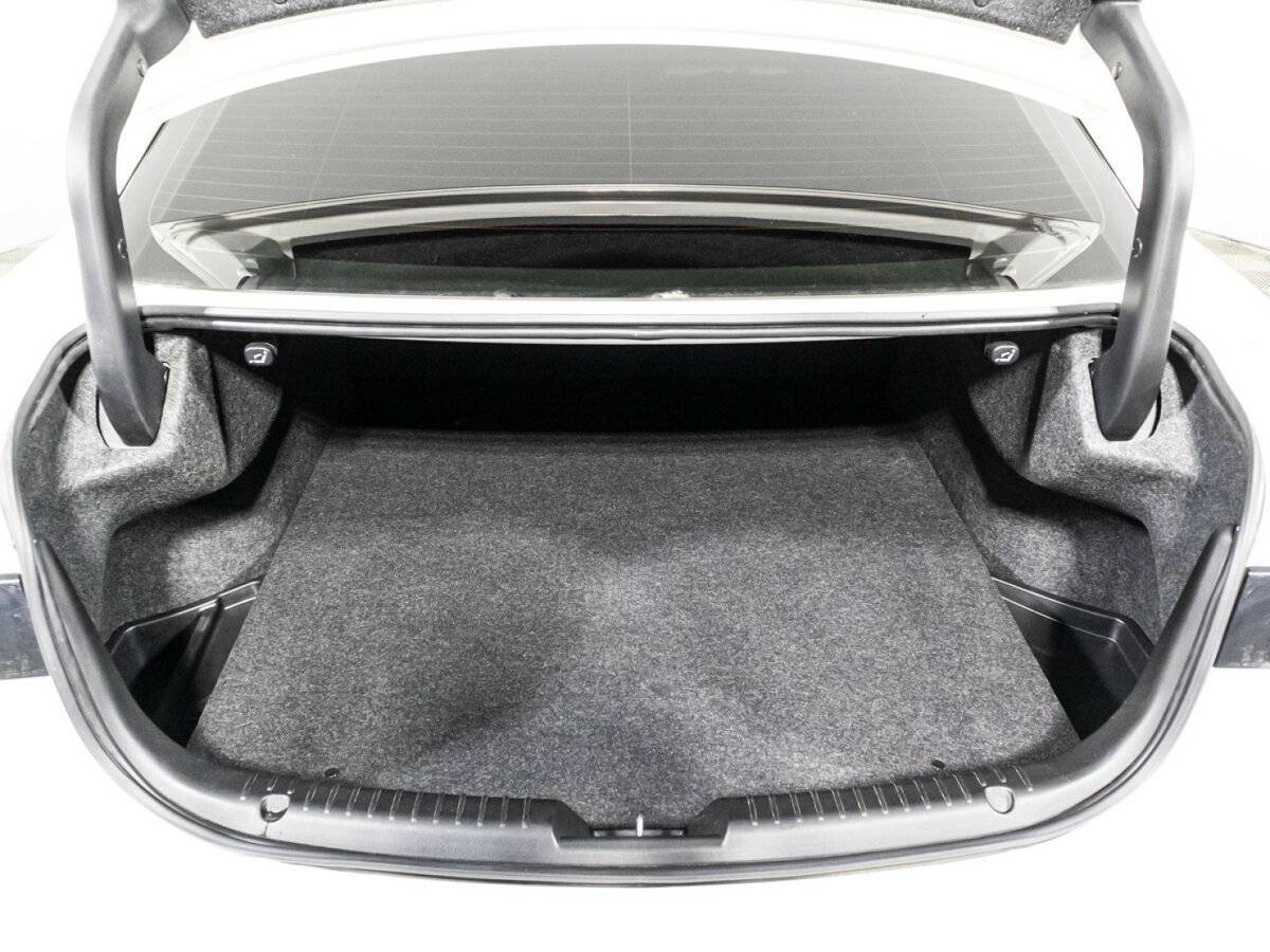 Mazda 6, 2019 Фото №15