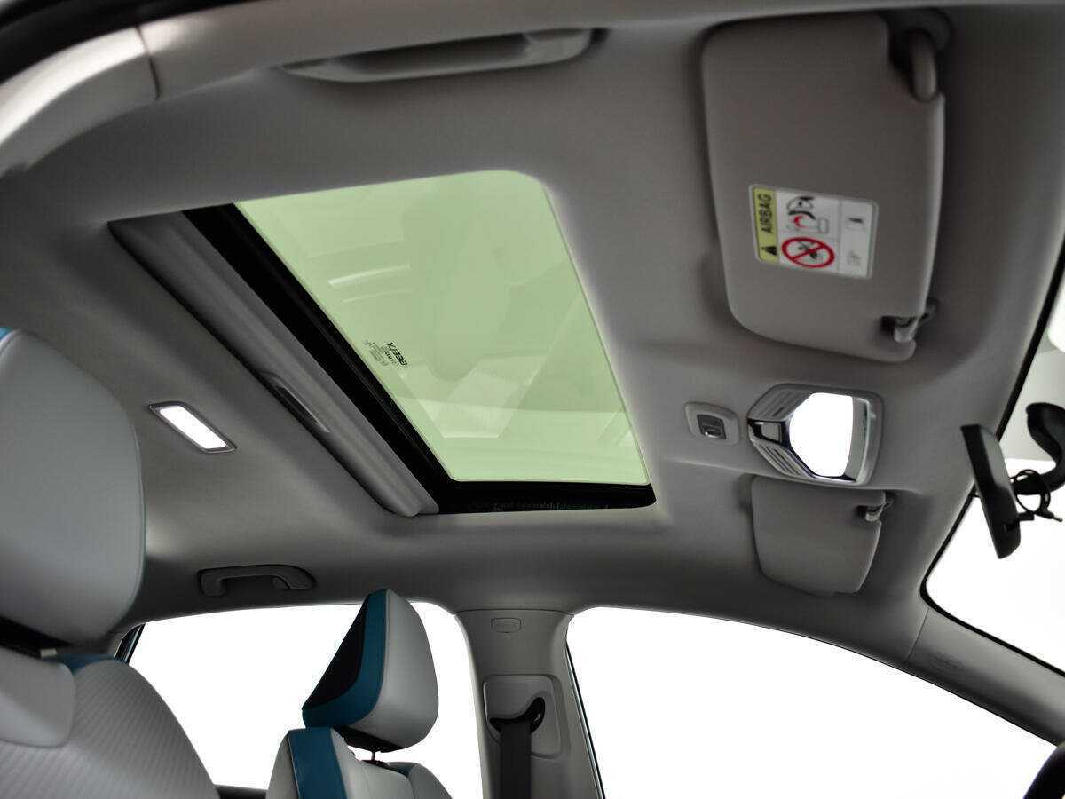 Geely Emgrand, 2023 Фото №13