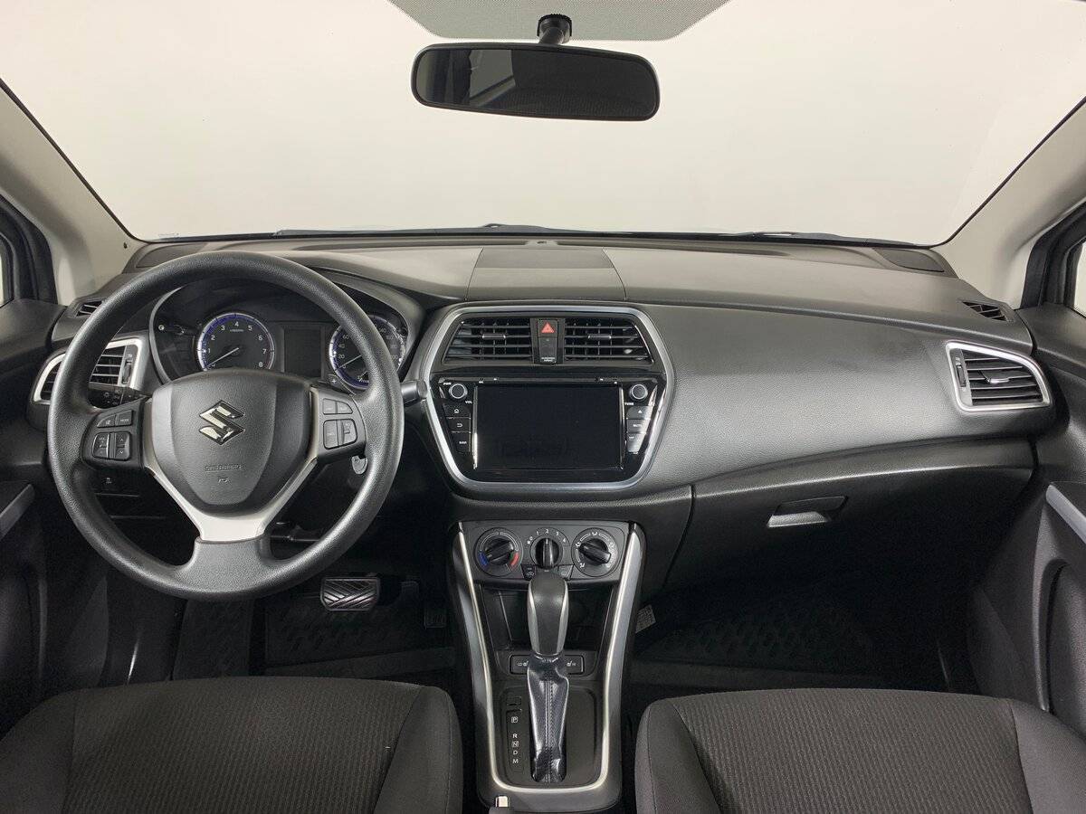 Suzuki SX4, 2018 Фото №12