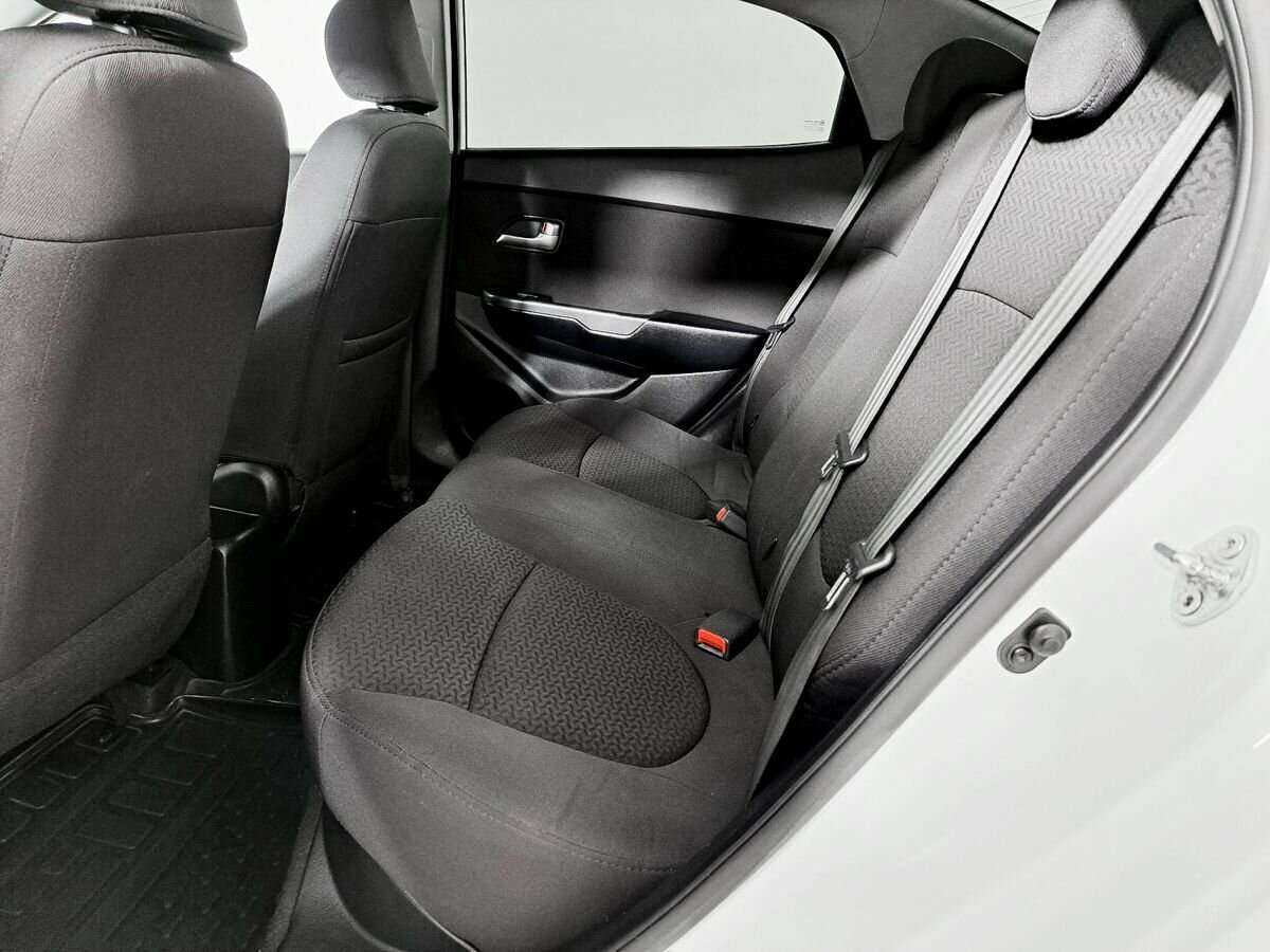 Kia Rio 5-speed, 2013 Фото №12