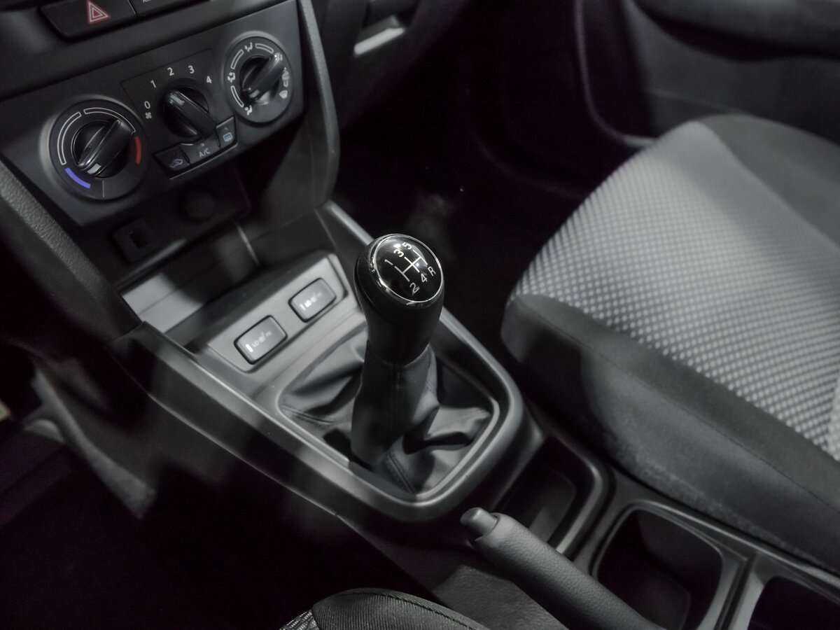 Suzuki Vitara, 2018 Фото №10