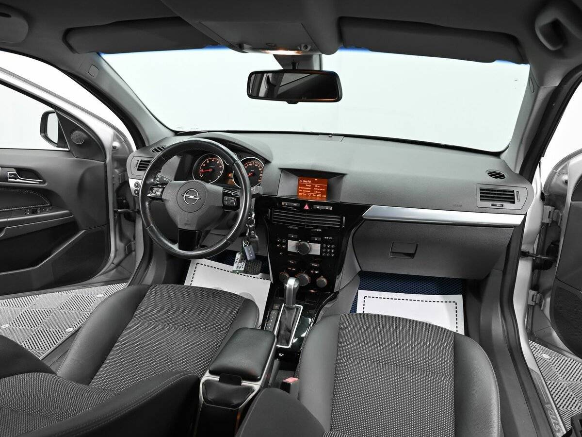 Opel Astra, 2012 Фото №11