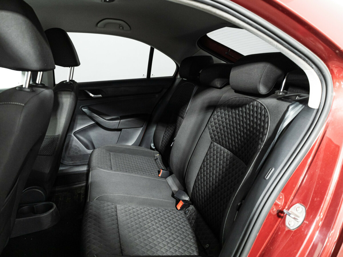 Skoda Rapid I, 2016 Фото №10