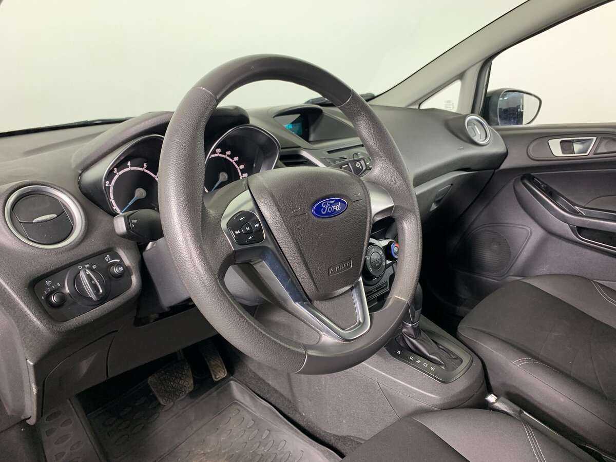 Ford Fiesta, 2016 Фото №12