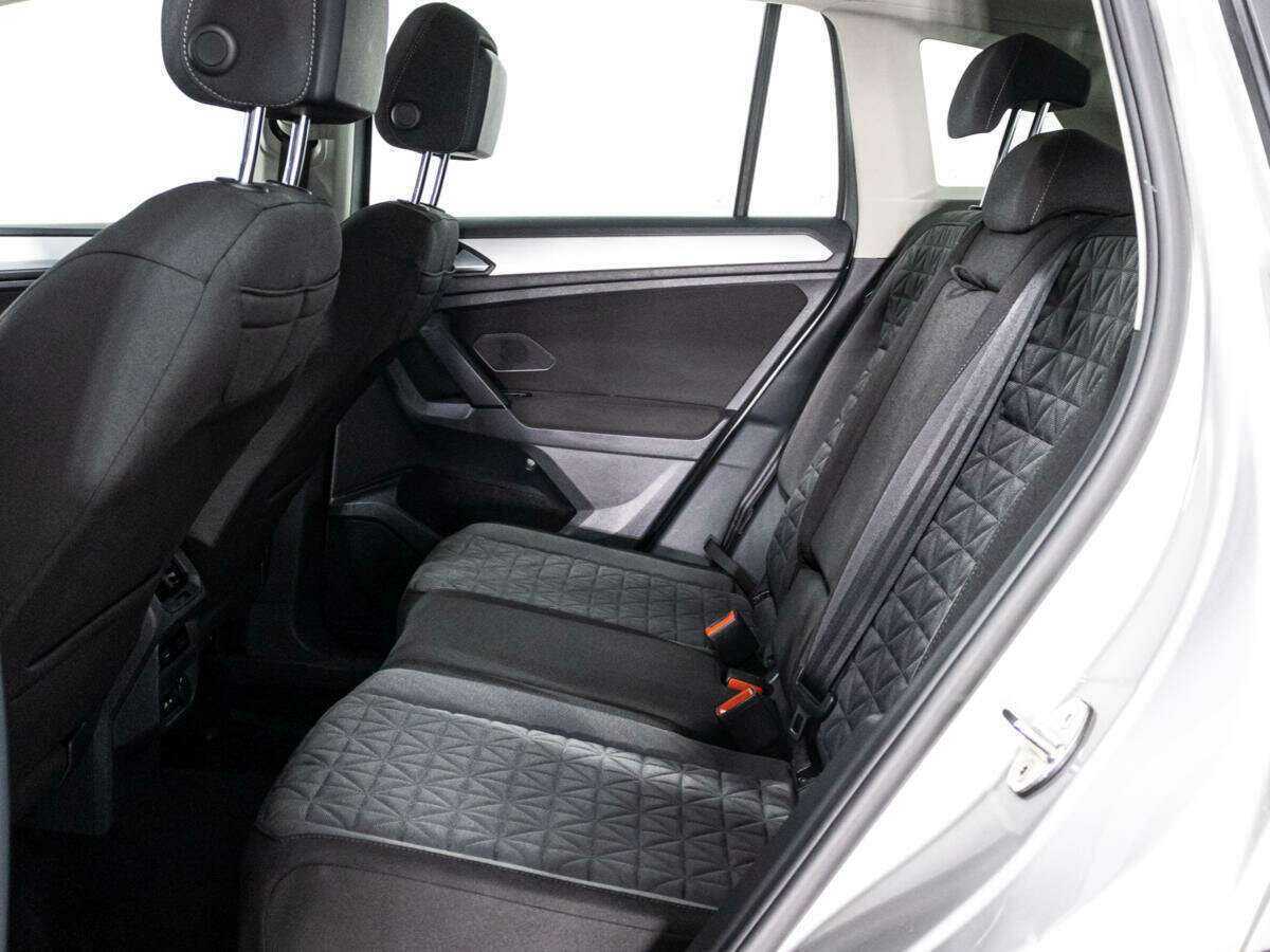 Volkswagen Tiguan, 2021 Фото №10