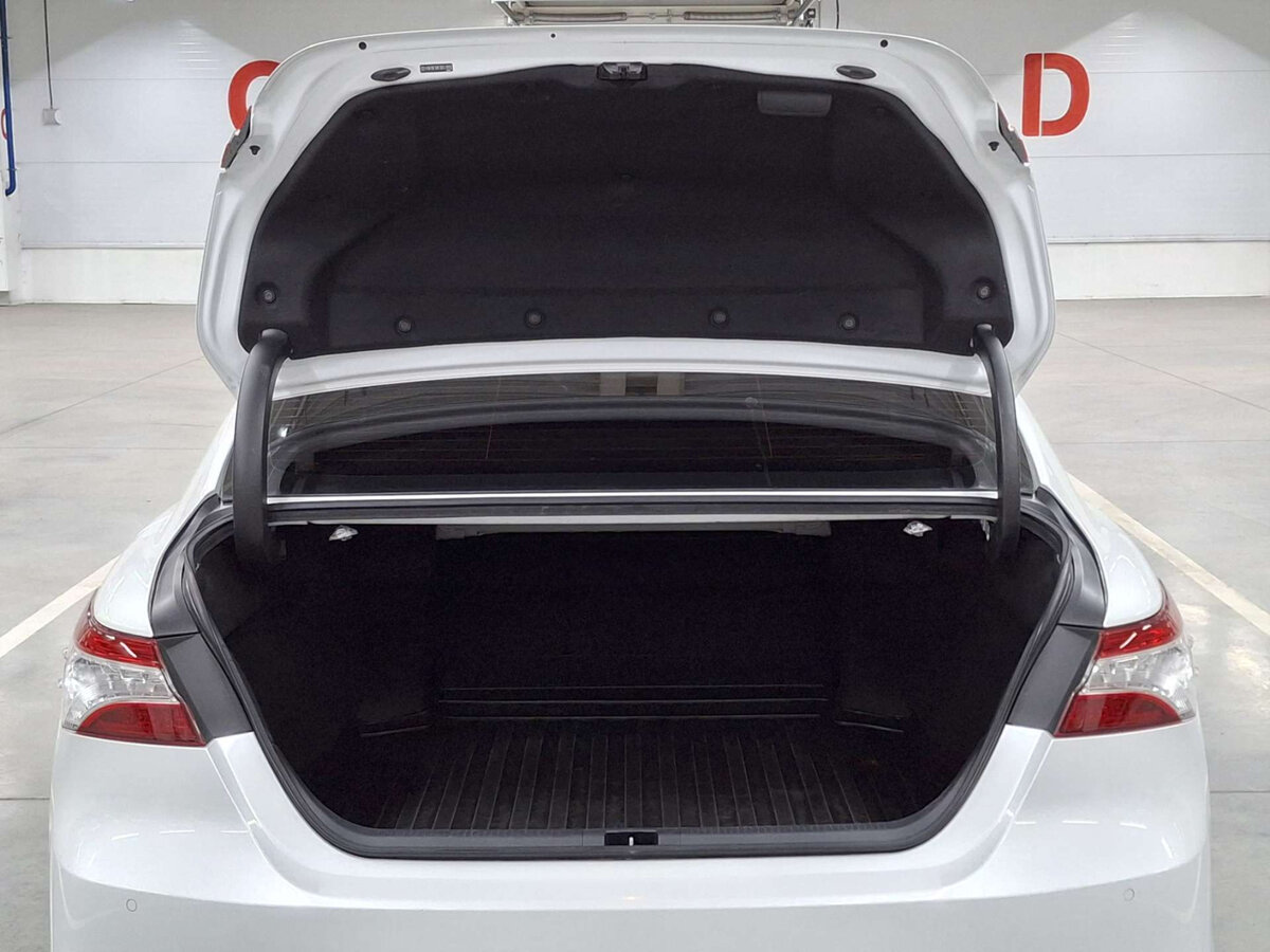 Toyota Camry VIII (XV70), 2020 Фото №10