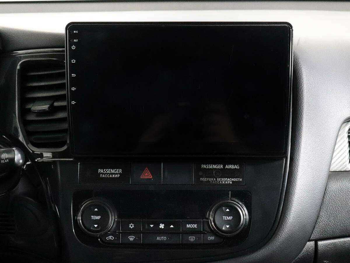 Mitsubishi Outlander, 2012 Фото №11