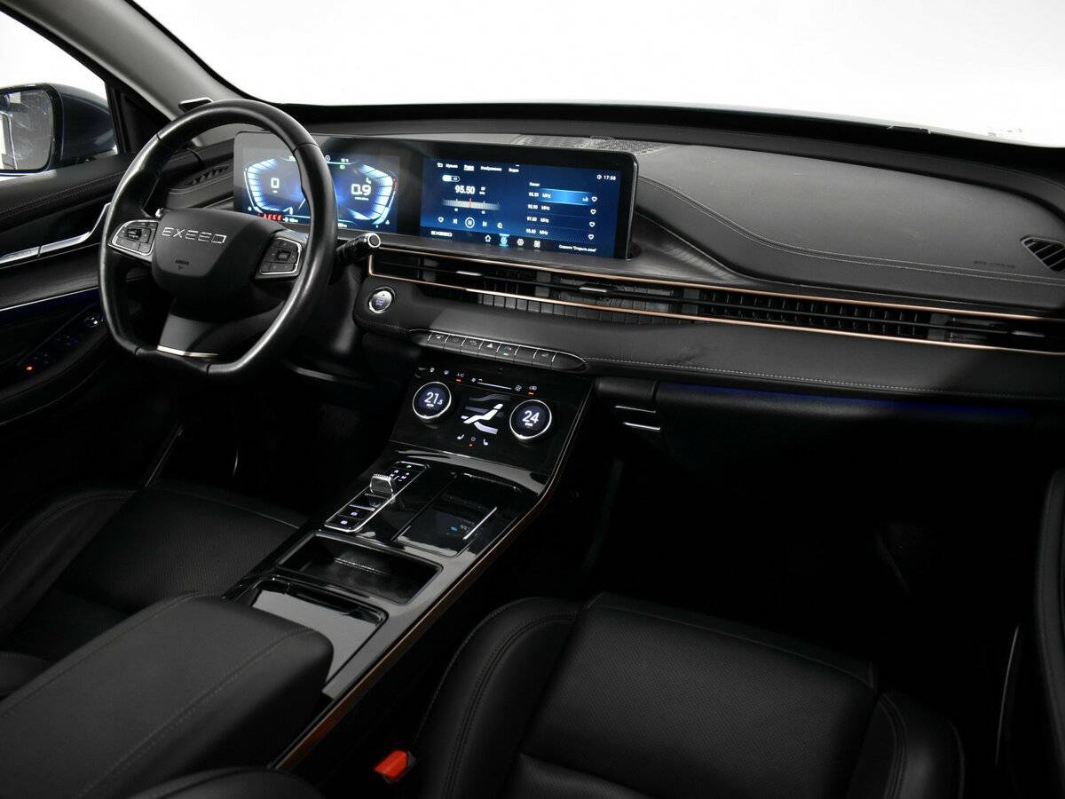 Exeed LX, 2022 Фото №10