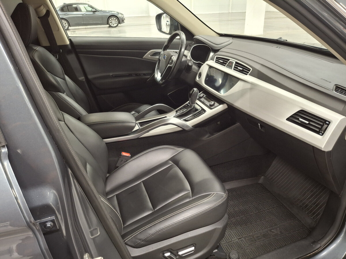 Geely Atlas I, 2021 Фото №11