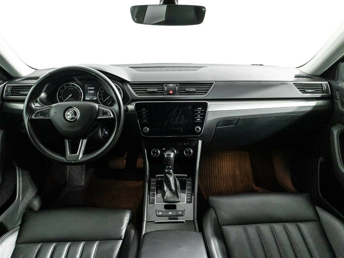 Skoda Superb, 2018 Фото №13