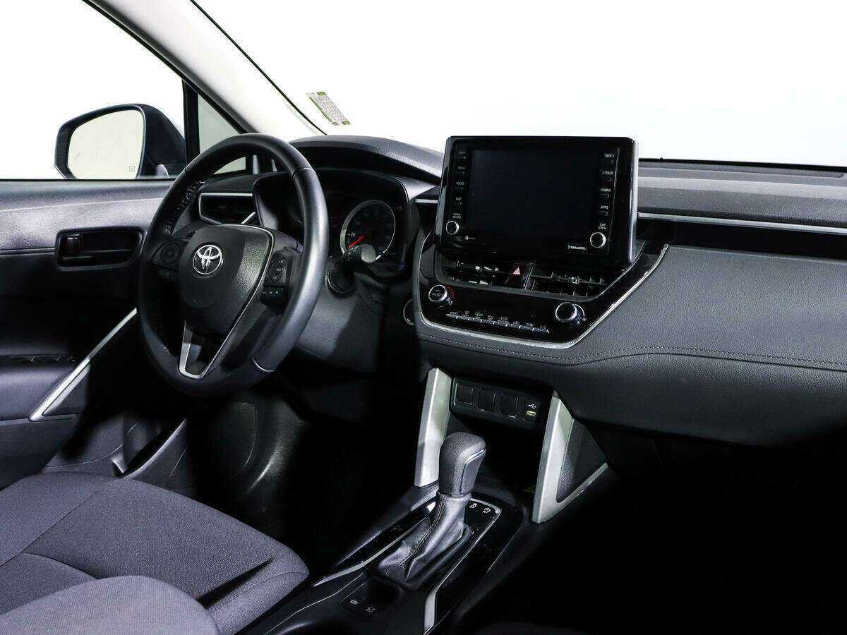 Toyota Corolla Cross, 2022 Фото №7