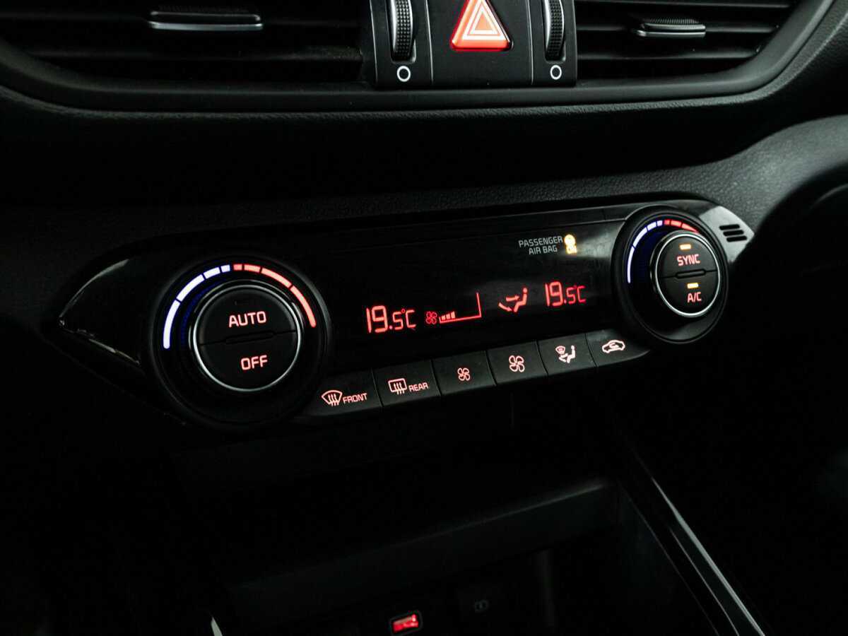 Kia Cerato, 2022 Фото №19