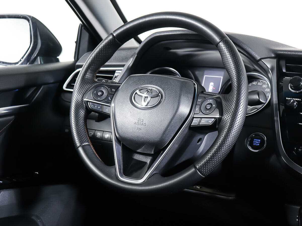 Toyota Camry, 2019 Фото №15