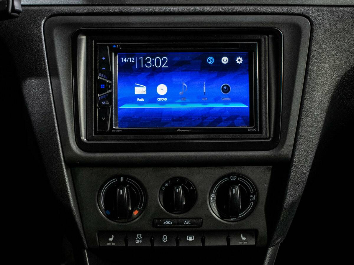 Skoda Rapid I, 2014 Фото №12